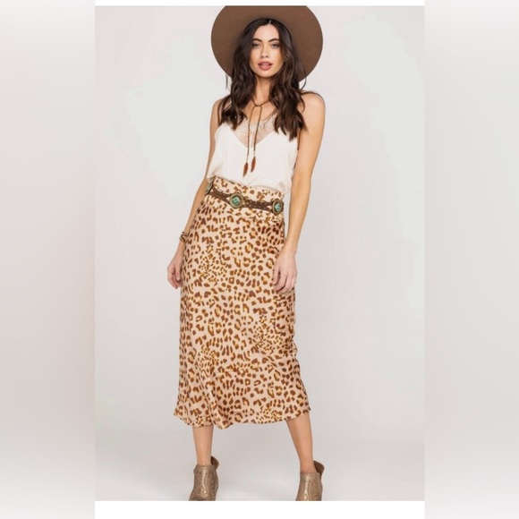 13. Free People Normani Bias
Leopard Print Satin Midi
Skirt
Size: 2 - Picture 1 of 6
